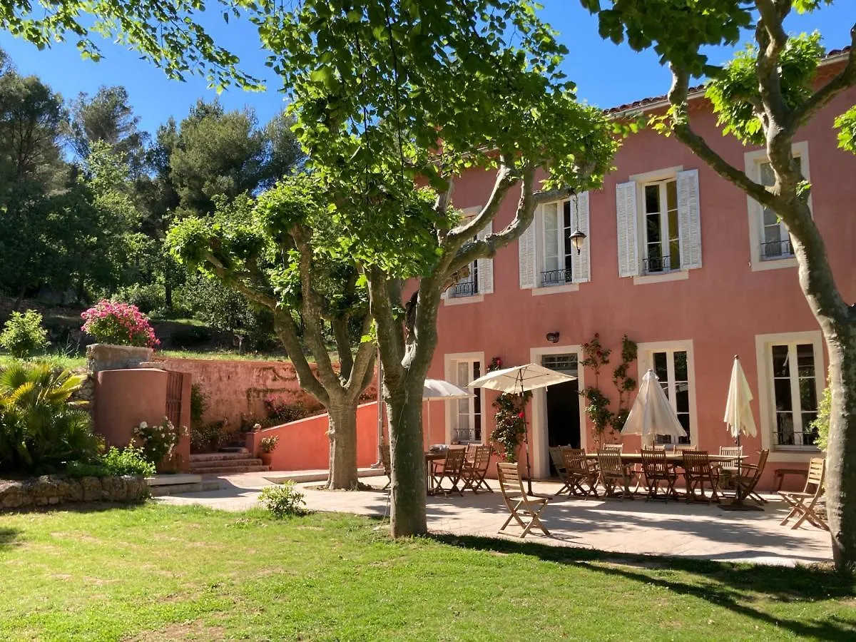 La Feraude - Pays D'Aix En Provence Bed & Breakfast Gardanne