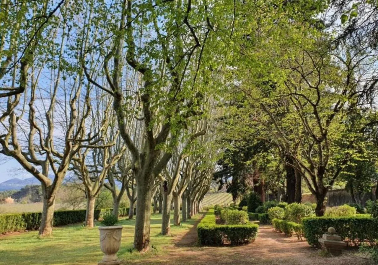 La Feraude - Pays D'Aix En Provence Bed & Breakfast Gardanne 0*,