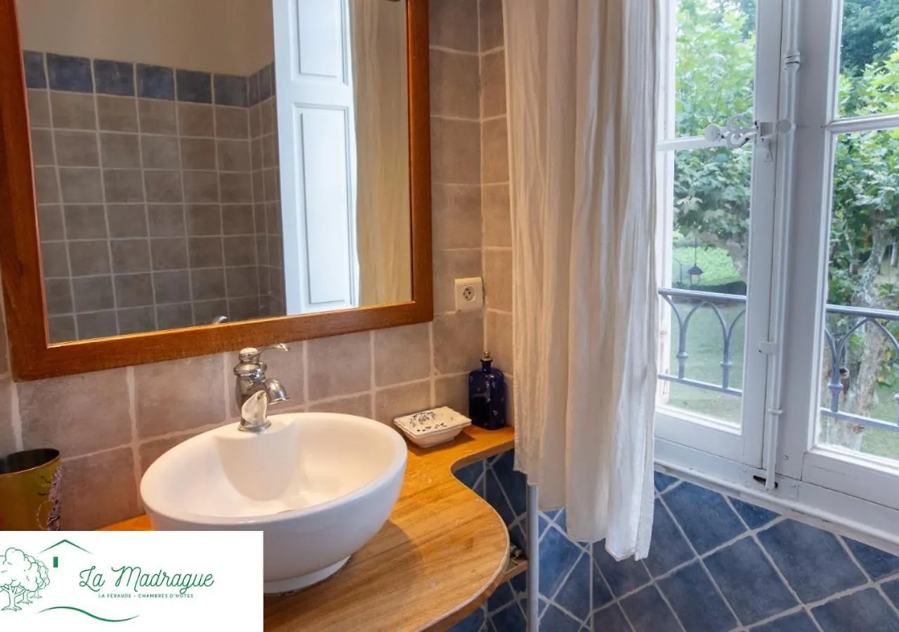 La Feraude - Pays D'Aix En Provence Bed & Breakfast Gardanne